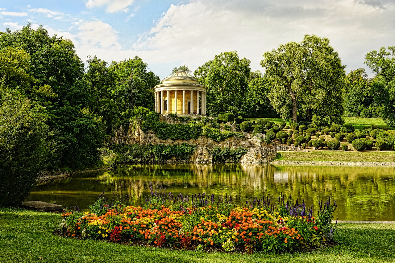 summer  leopoldinen temple  castle park free photo