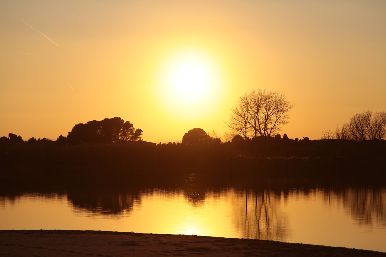 sun reflection sunset free photo