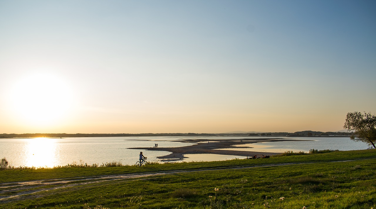 sun slnko the danube free photo