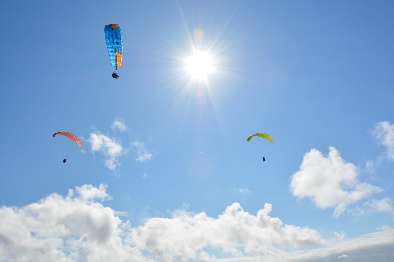 sun  blue sky  white clouds free photo