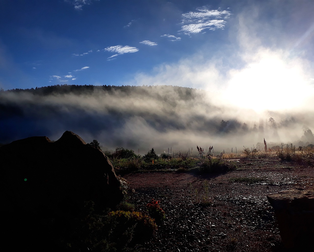 sun  dawn  mountains free photo