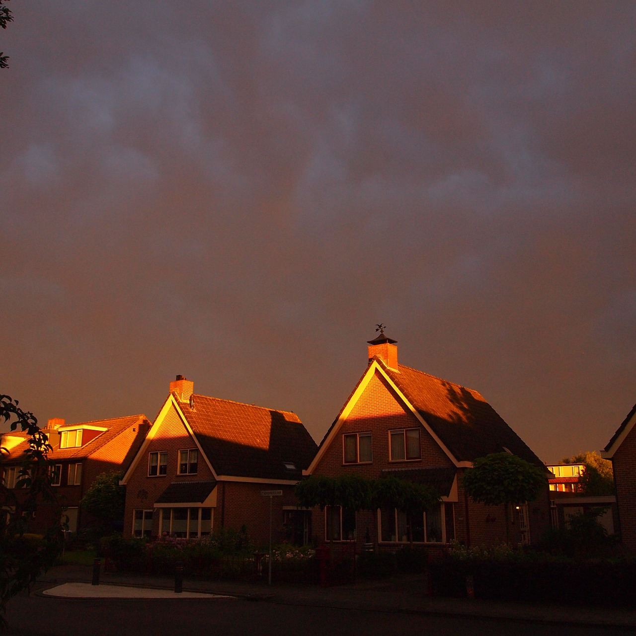 sun houses rain shower free photo