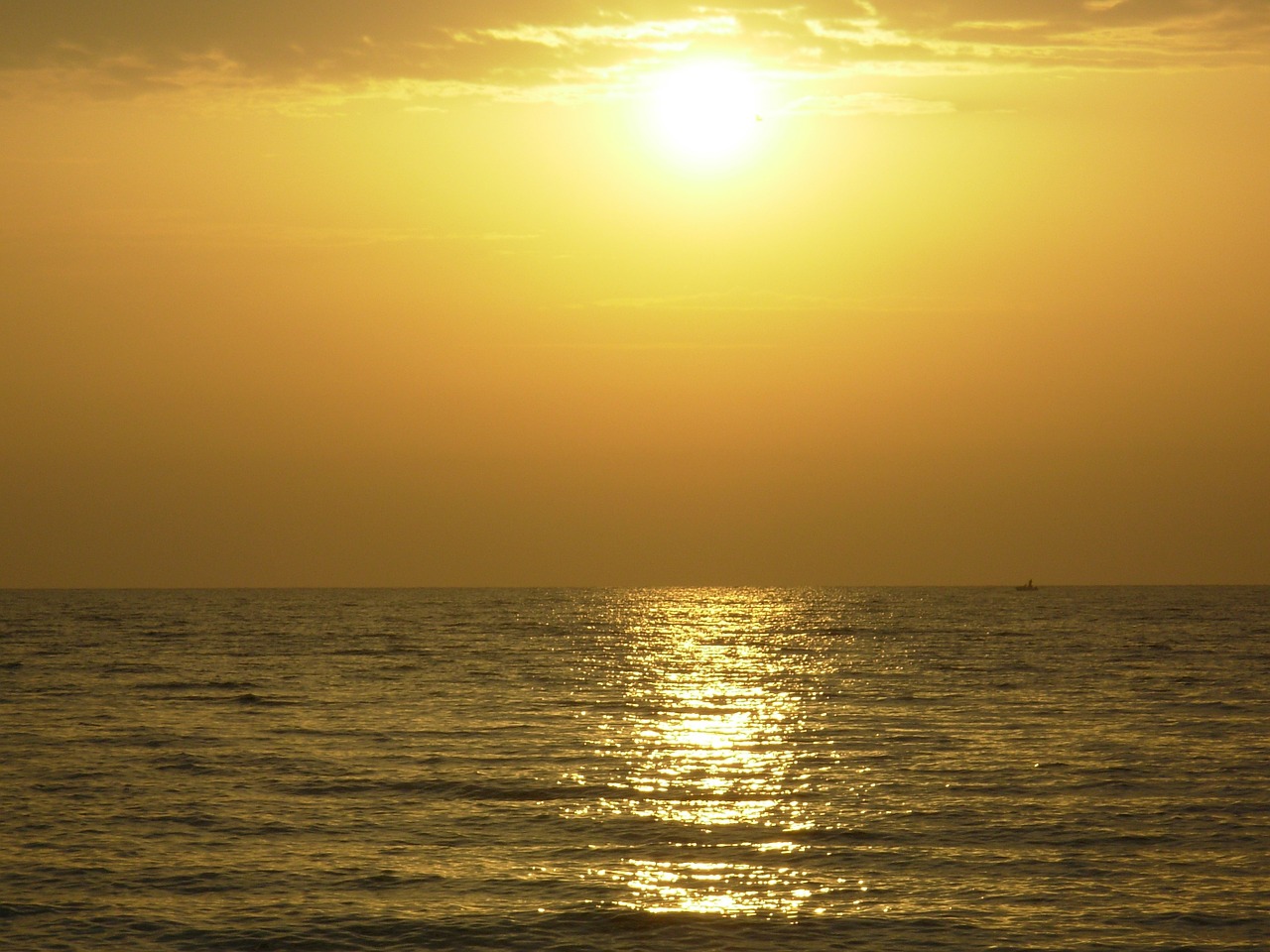 sun sea sunrise free photo