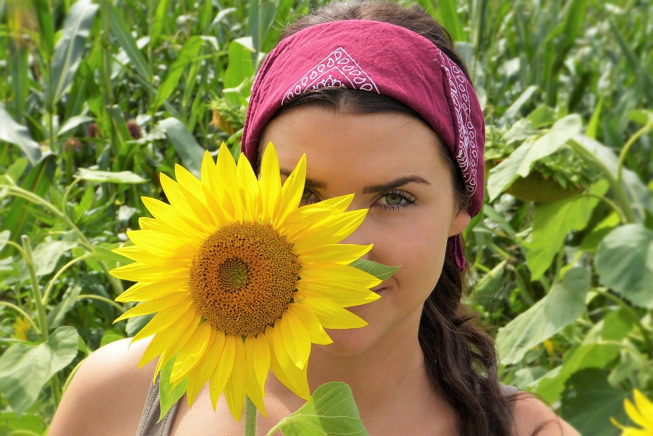 sun flower girl face free photo