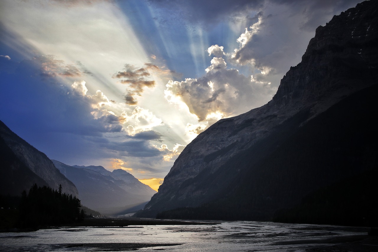 sunbeam  lake  mountains free photo