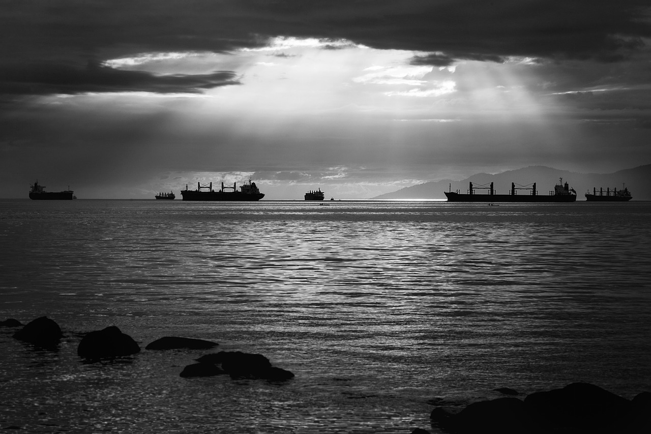 sunbeams boats ships free photo