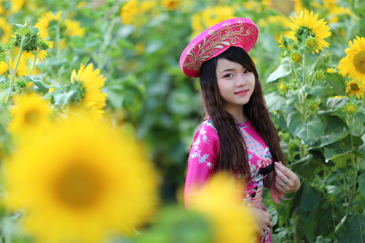 sunflower girl model free photo