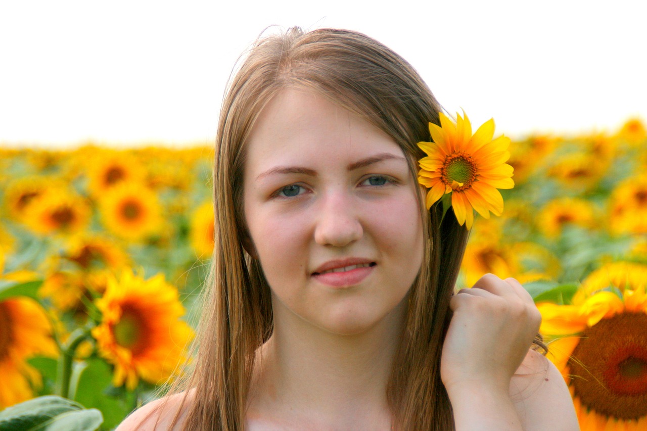 sunflower girl yellow free photo