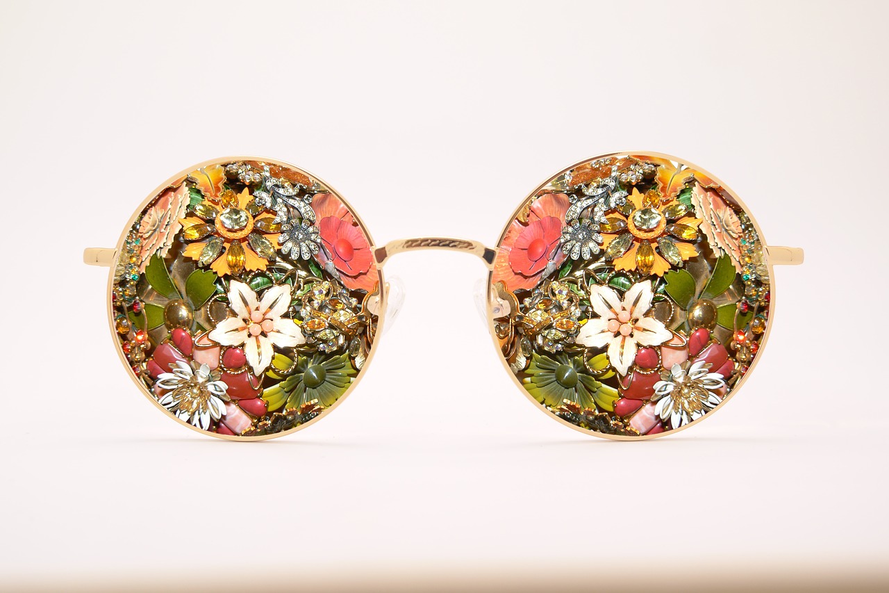 sunglasses antique broach free photo