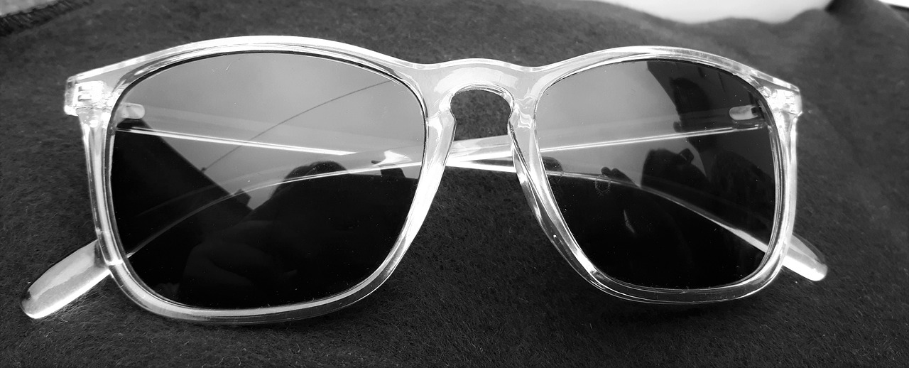 sunglasses break summer free photo