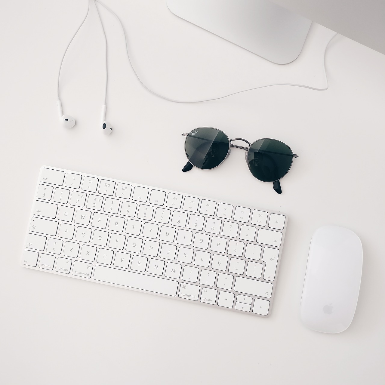 sunglasses mouse keyboard free photo
