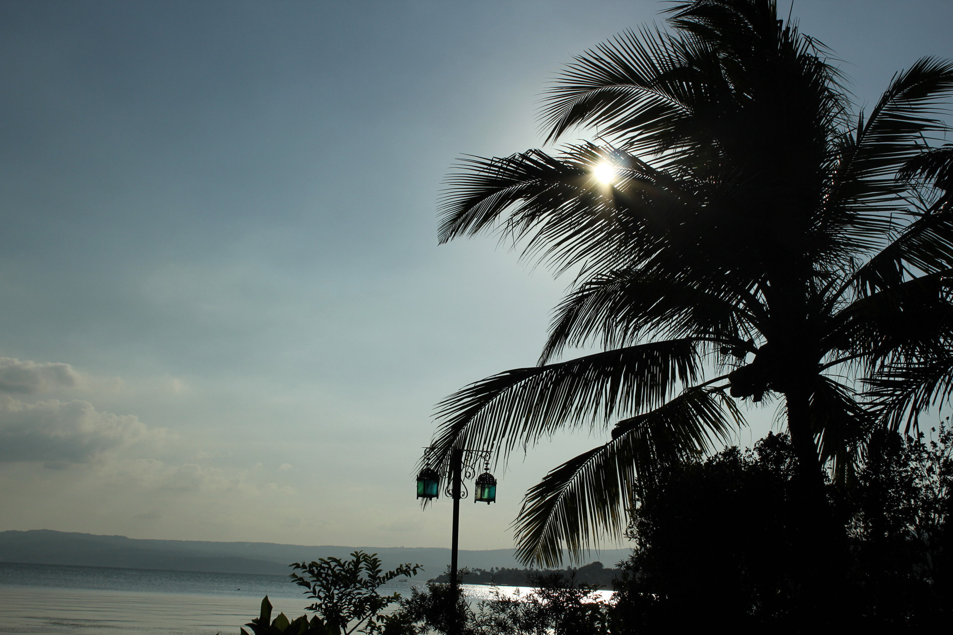 sunlight sky blue sky free photo