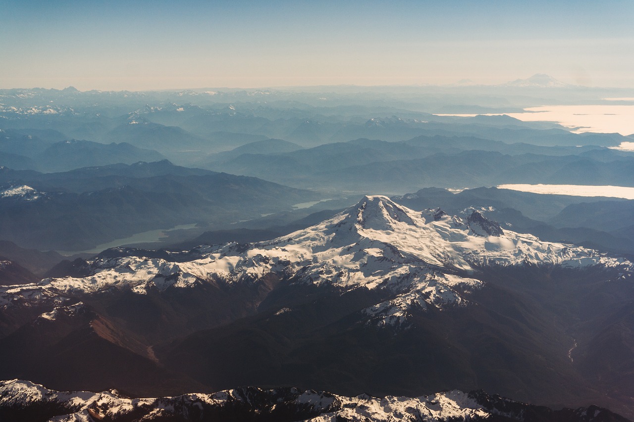 sunny day mountain free photo