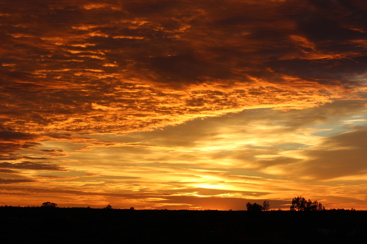 sunrise sky uluru free photo