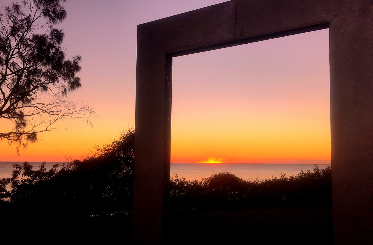 sunrise mooloolaba sunshine coast free photo