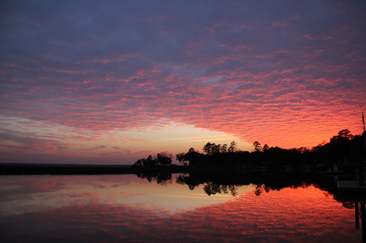 sunrise water reflection free photo