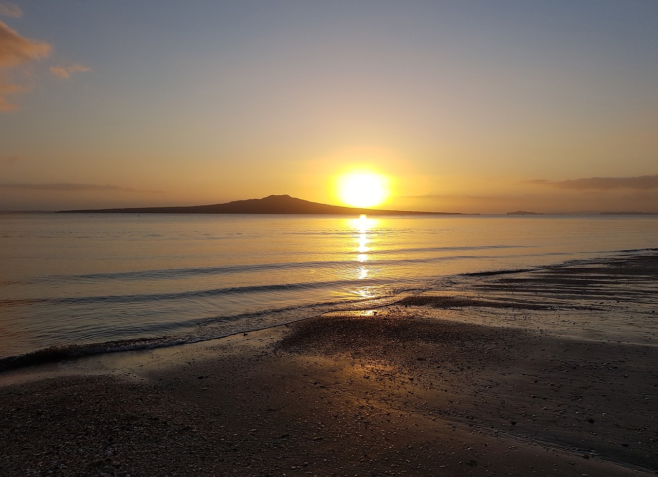 sunrise takapuna beach free photo