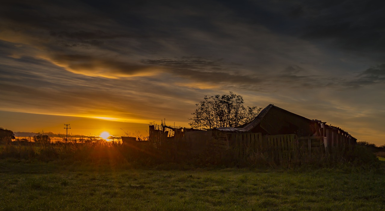 sunrise old barn c free photo