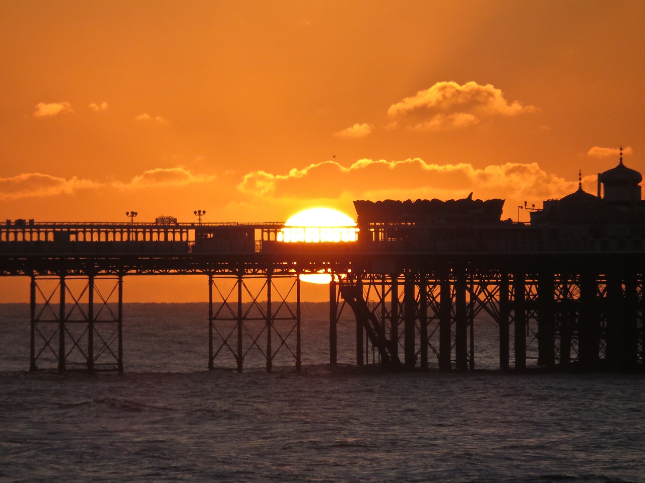 sunrise brighton brighton palace pier free photo