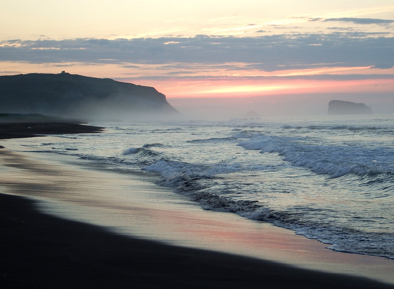 sunrise dawn the pacific ocean free photo