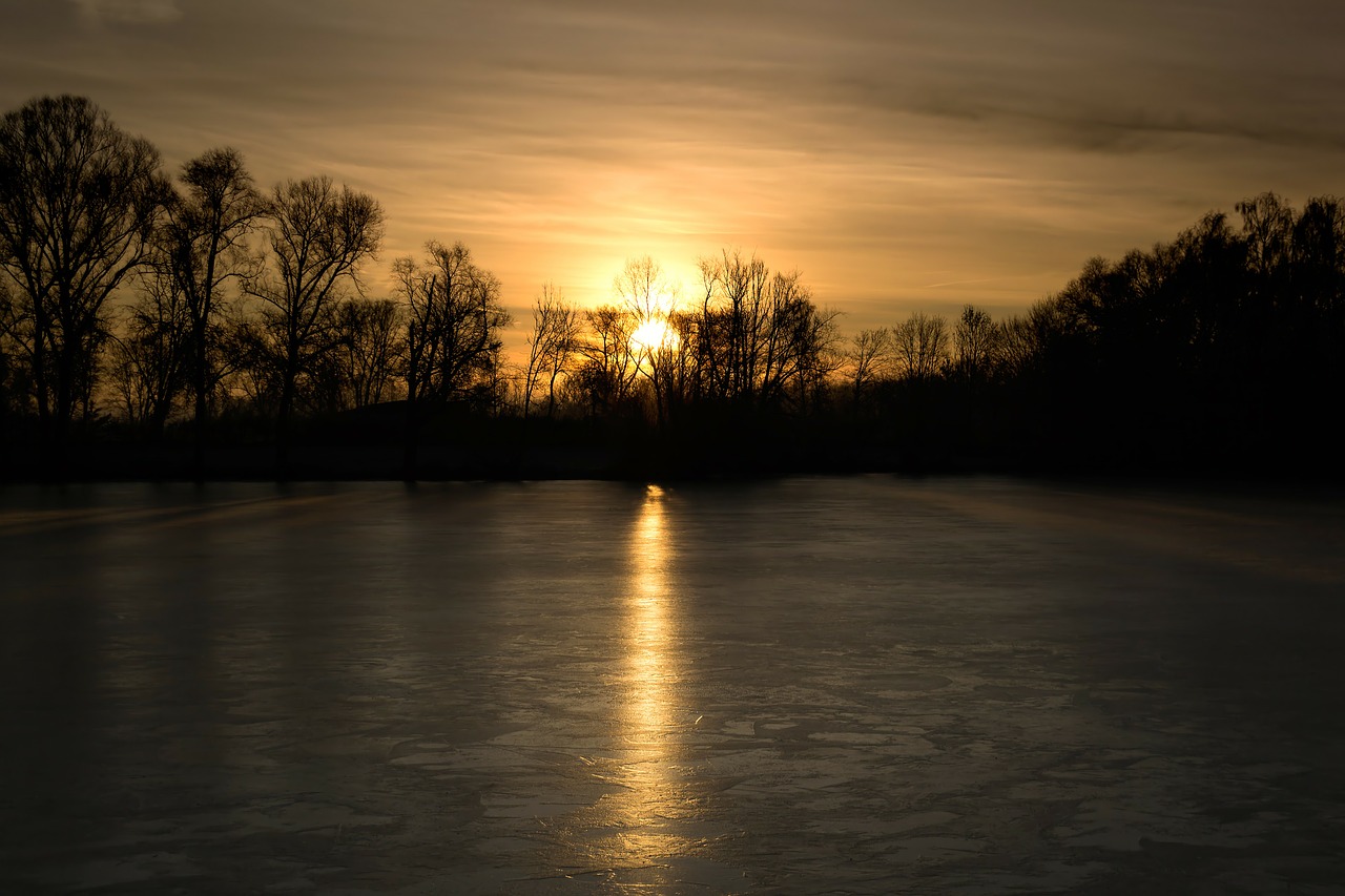 sunrise sun lake free photo