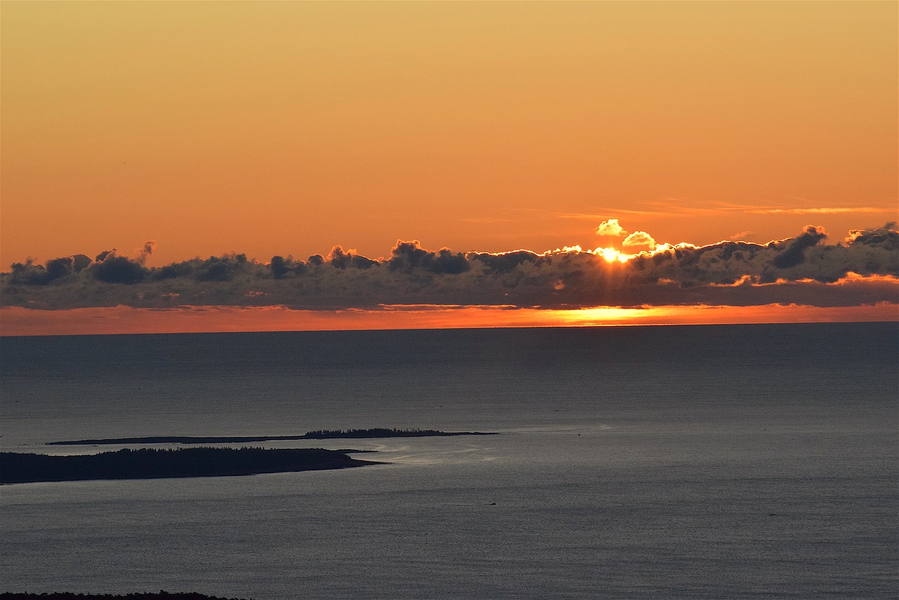 sunrise clouds sun free photo