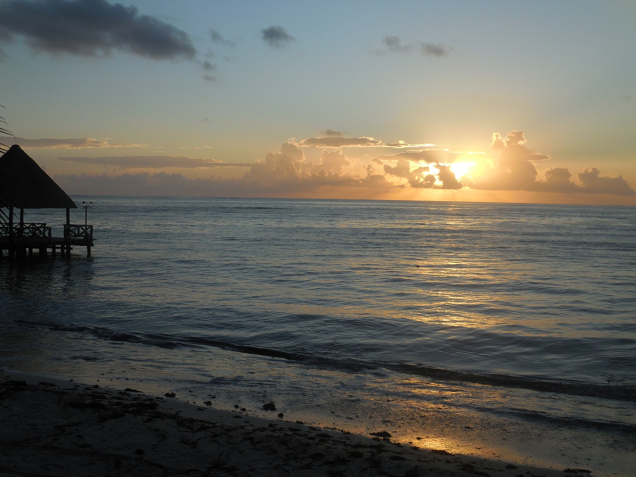 sunrise  beach  yucatan free photo