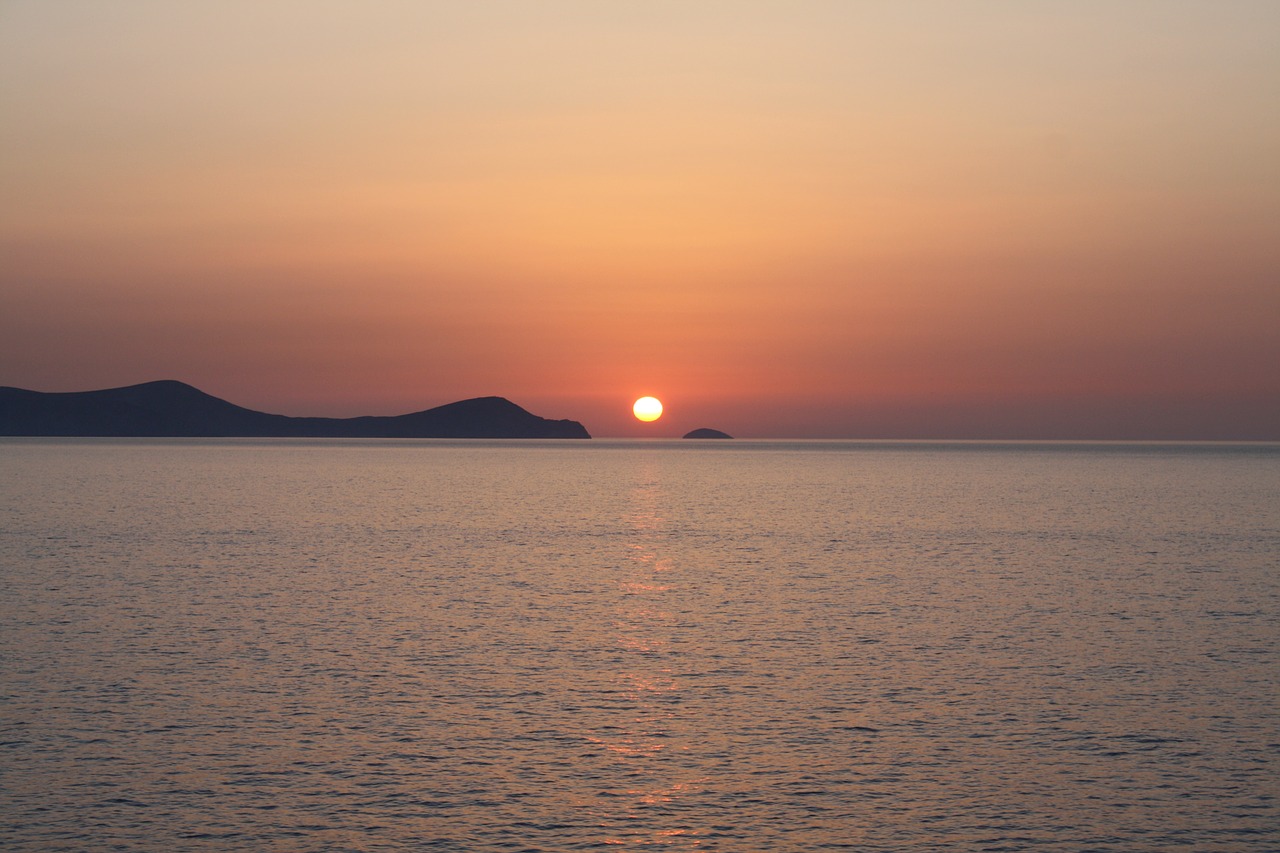 sunrise  dia island  crete free photo
