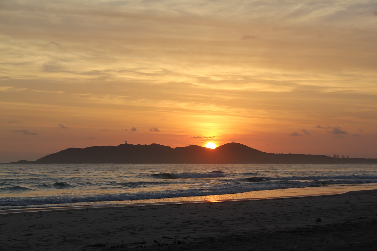 sunrise byron bay coast free photo