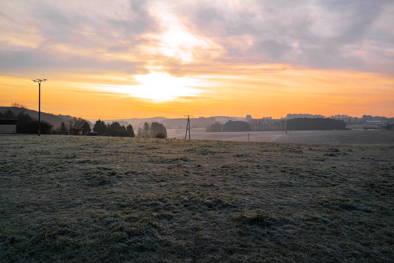 sunrise sky highlands free photo