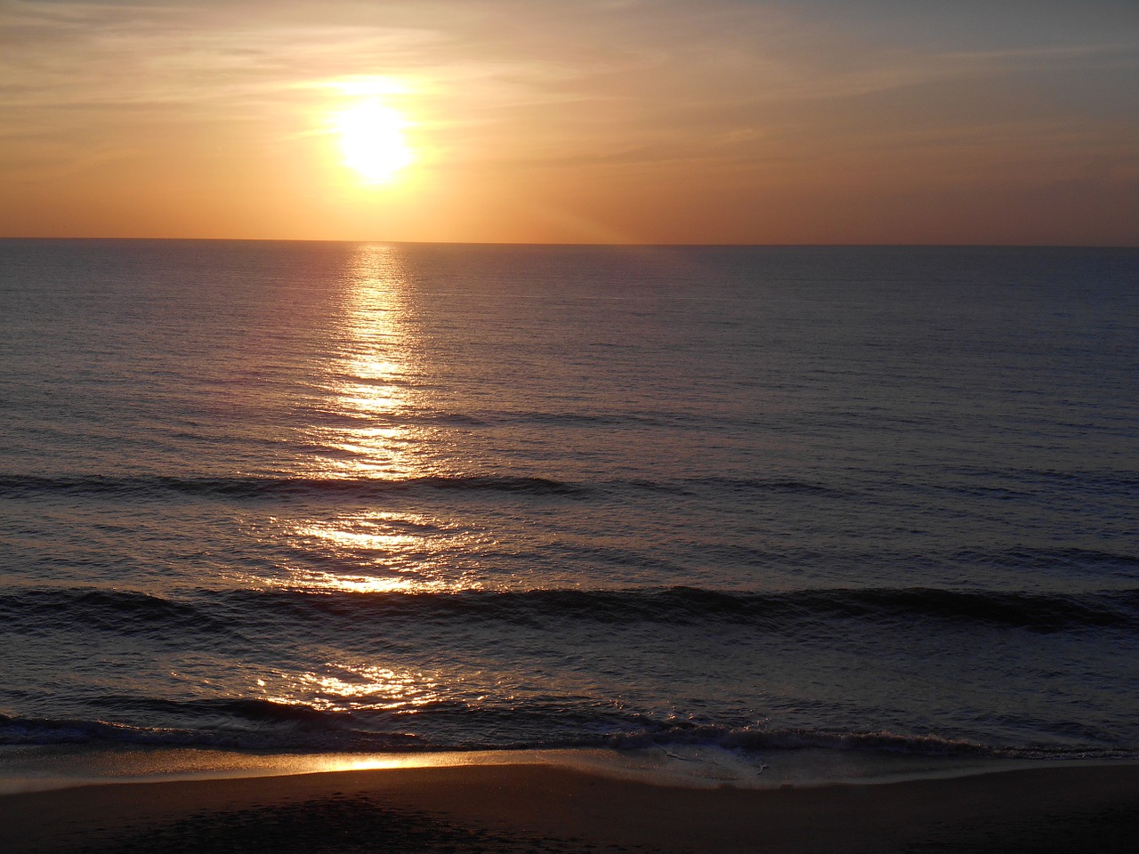 sunrise sea beach free photo
