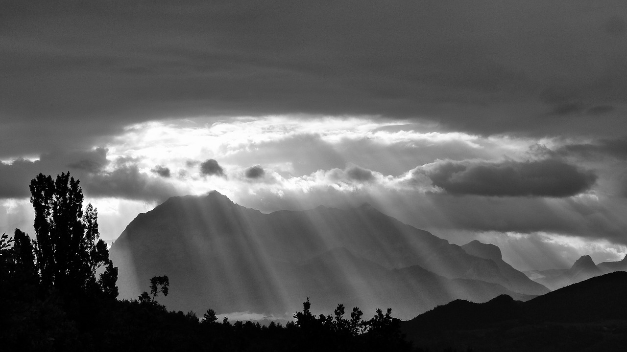 sun's rays rays landscapes free photo