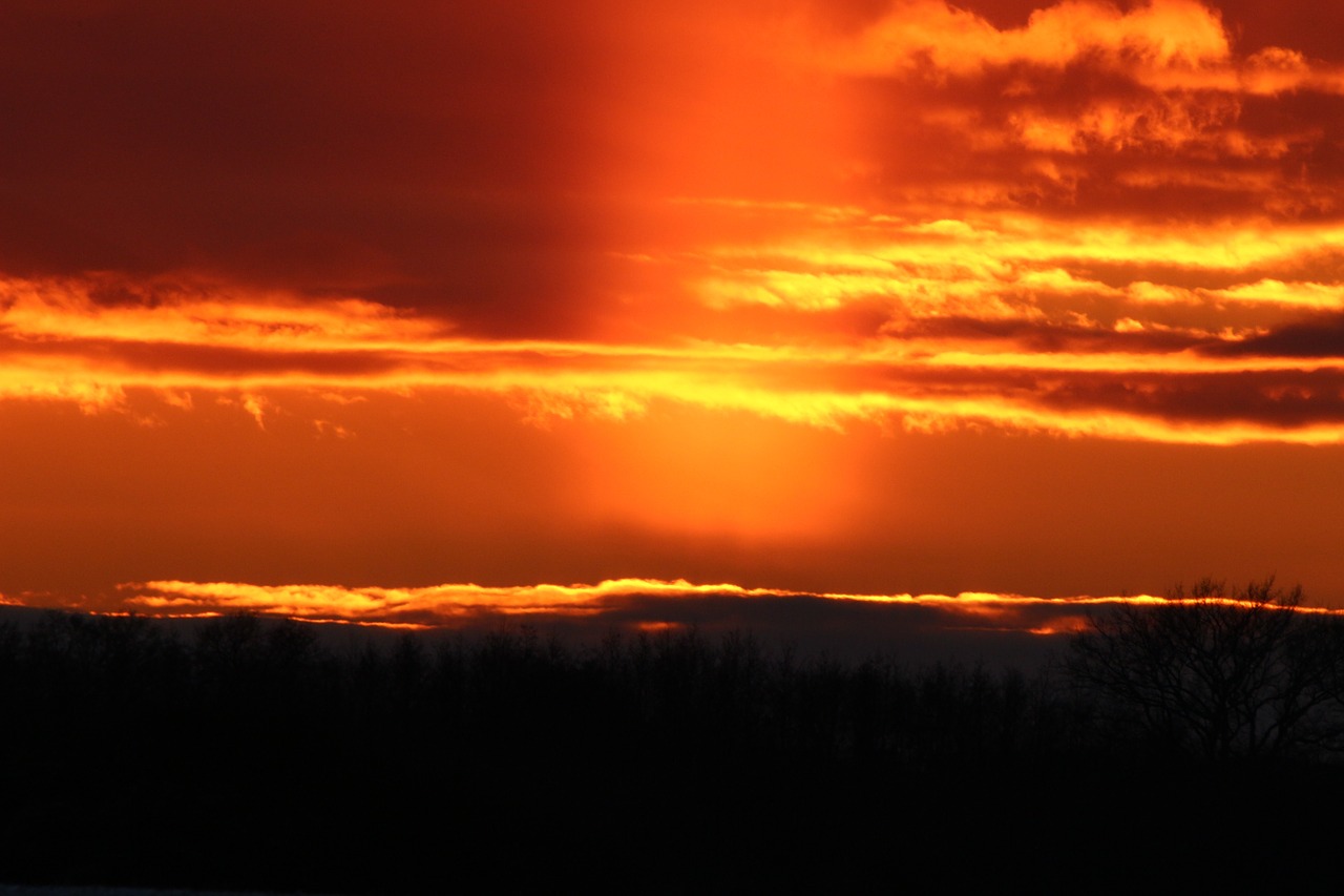 sunset weather phenomenon sunpillar free photo