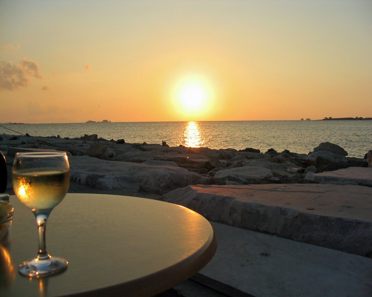 sunset sea wine glass free photo