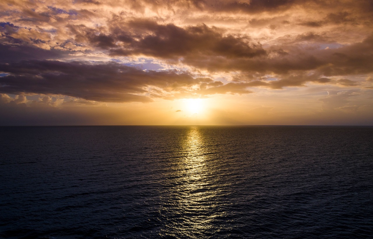 sunset sunrise ocean free photo