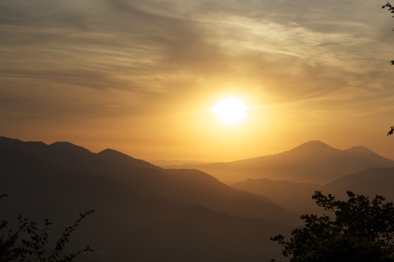 sunset mountain salerno free photo