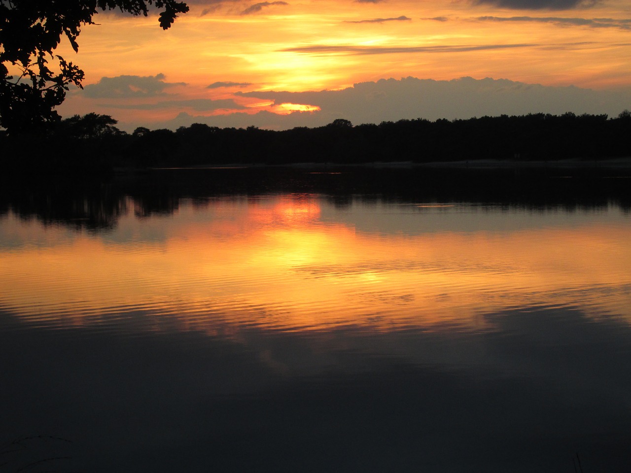 sunset vught iron man free photo