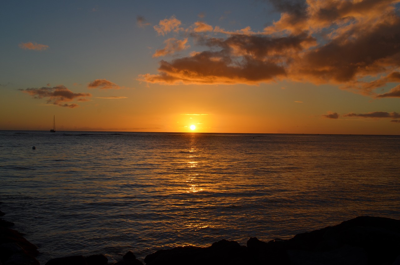 sunset hawaii hawaii beach free photo