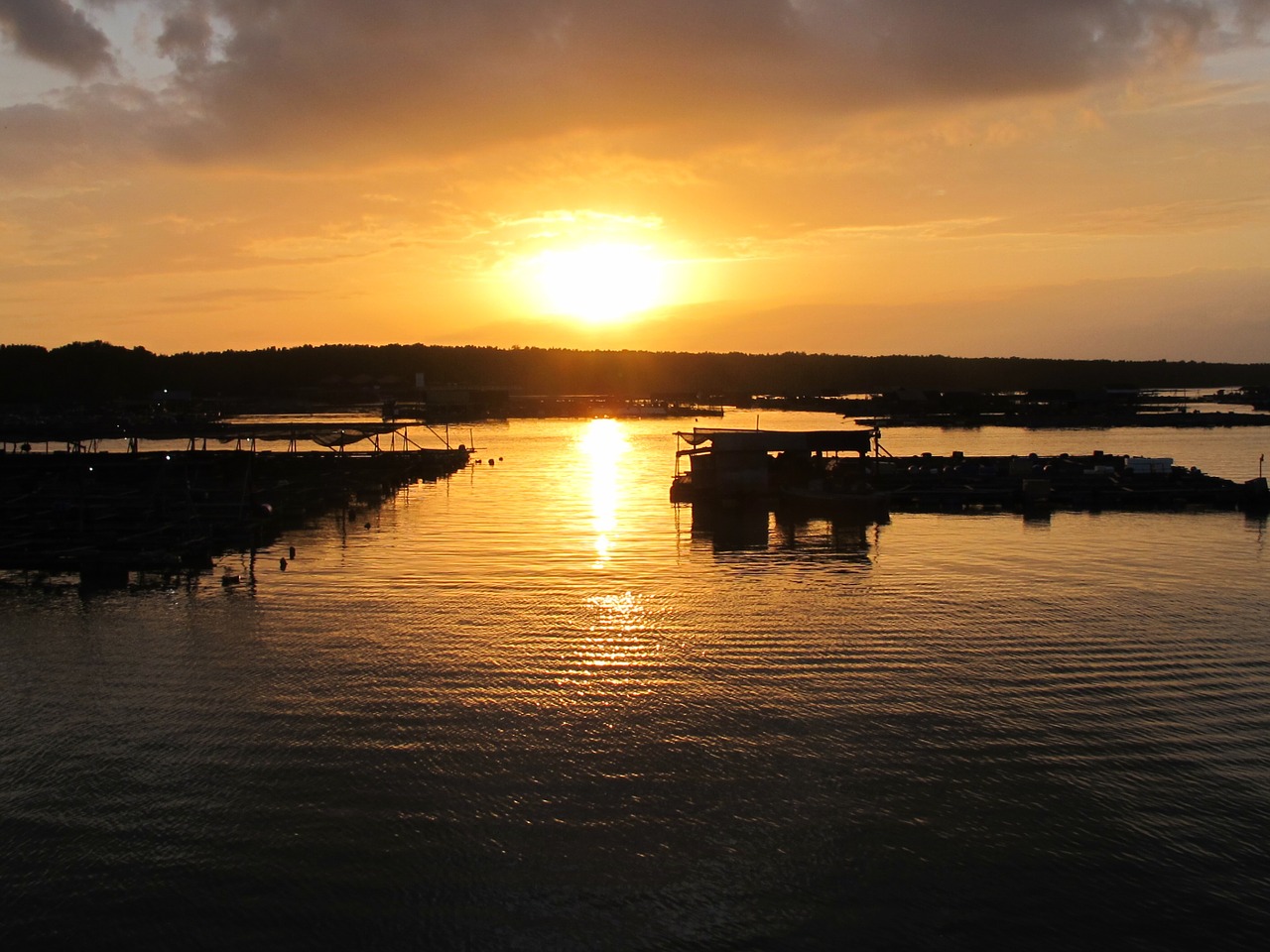 sunset fishing village sea free photo