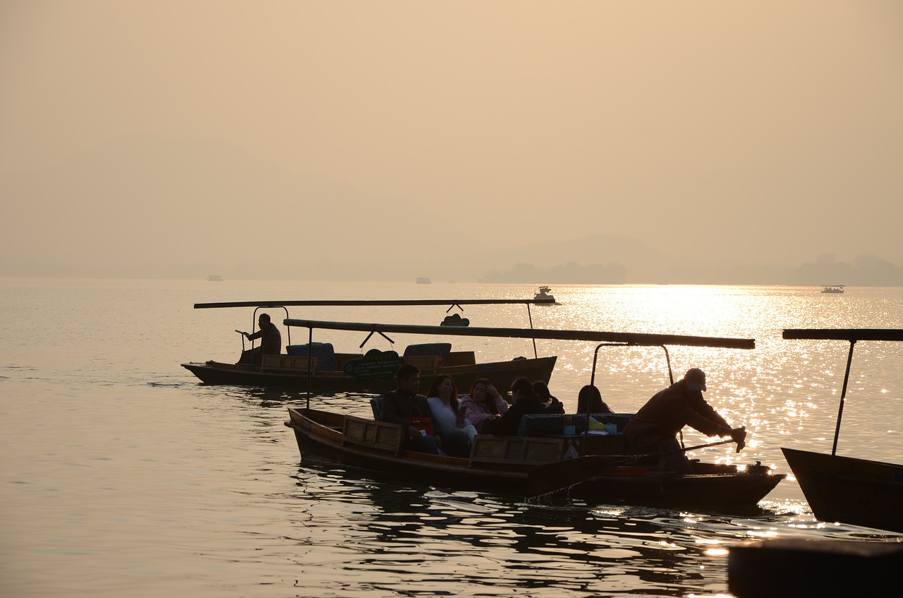 sunset west lake the scenery free photo