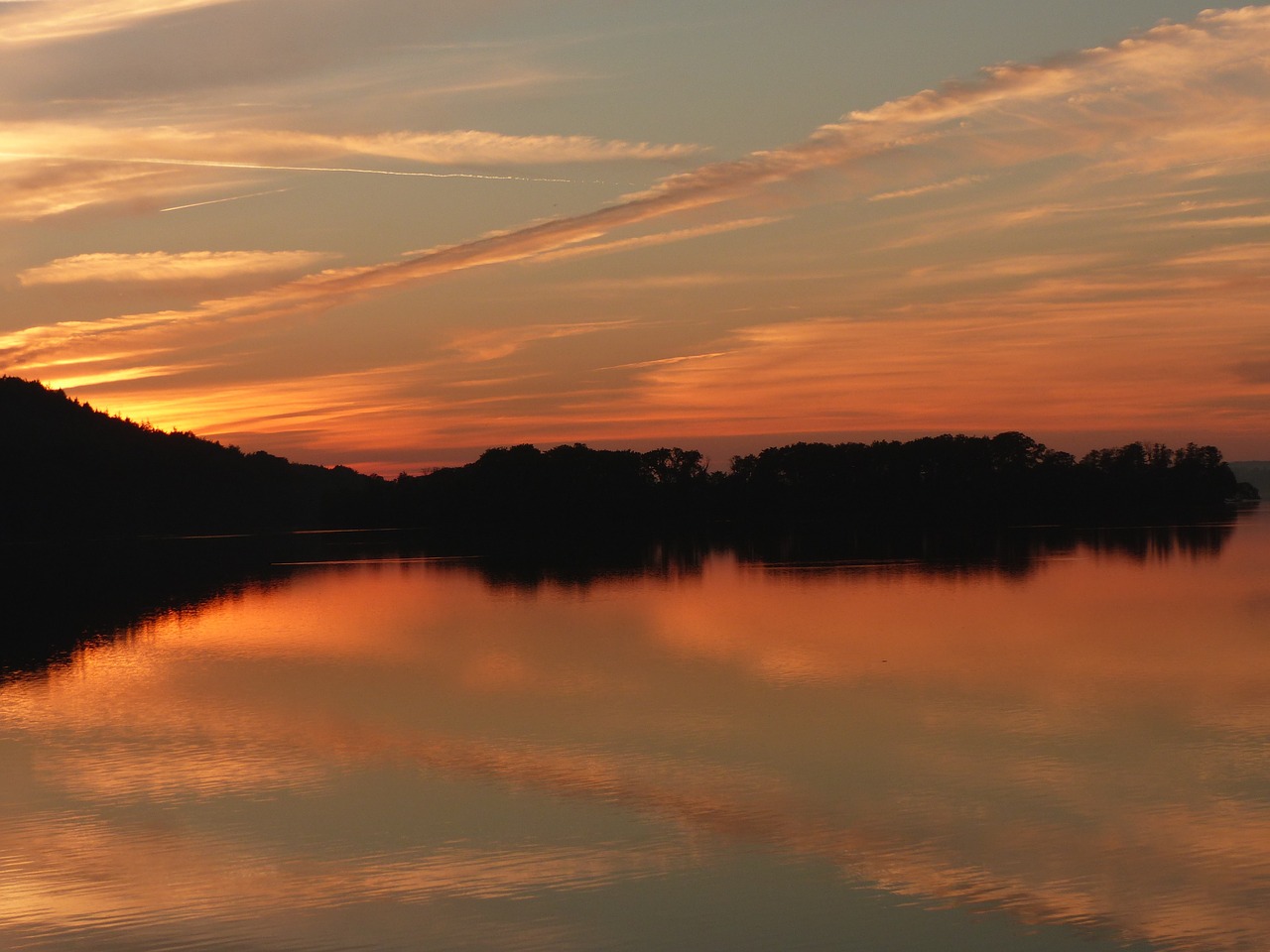 sunset lake sun free photo