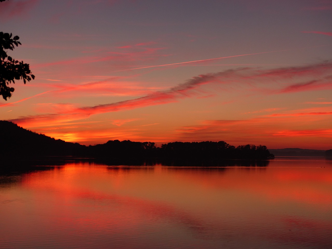 sunset lake sun free photo