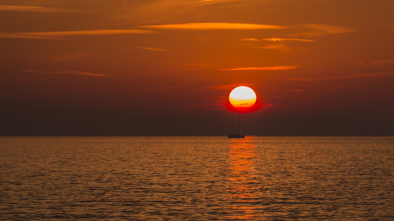 sunset sun sun and sea free photo