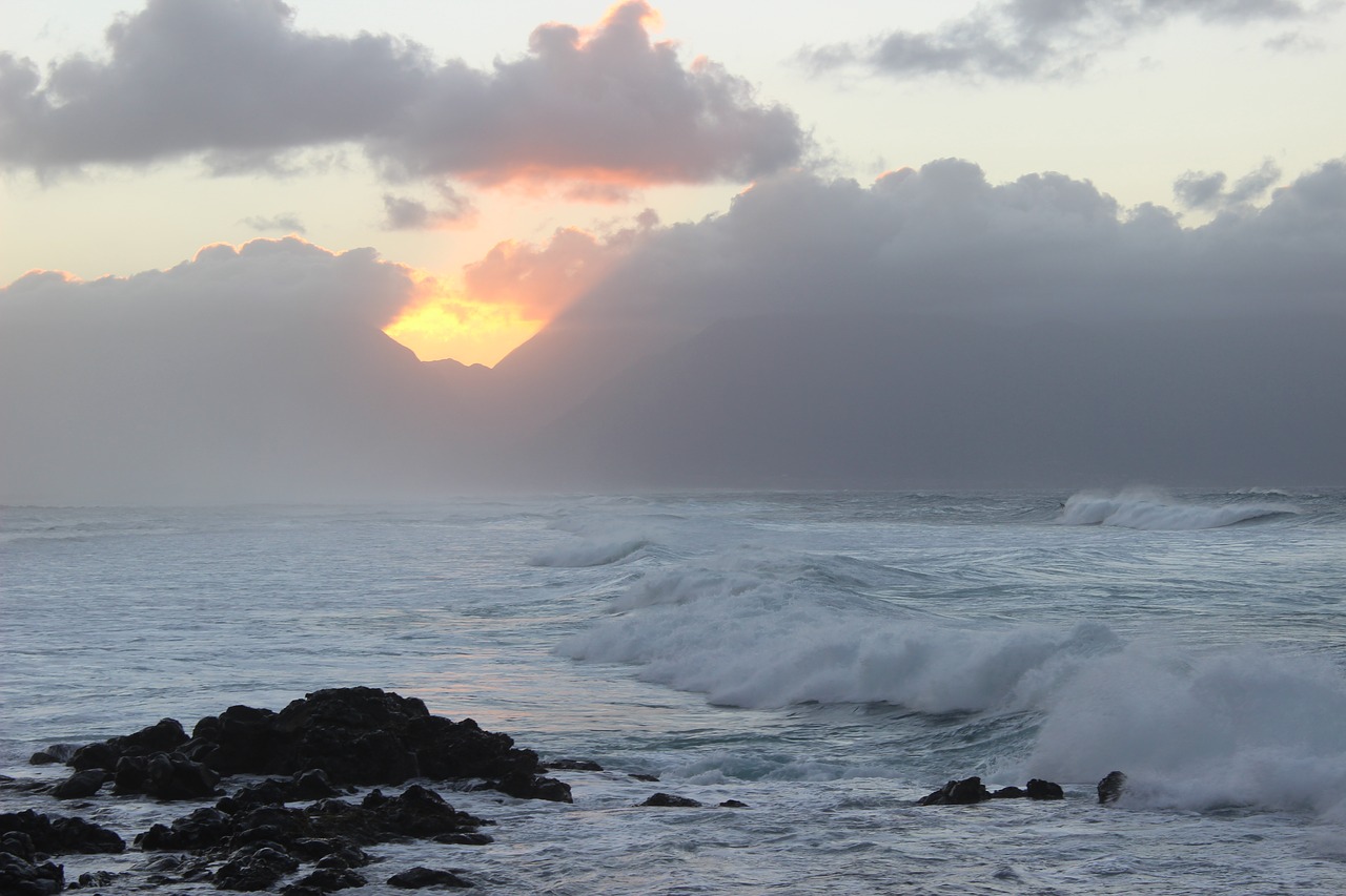 sunset ocean hidden free photo