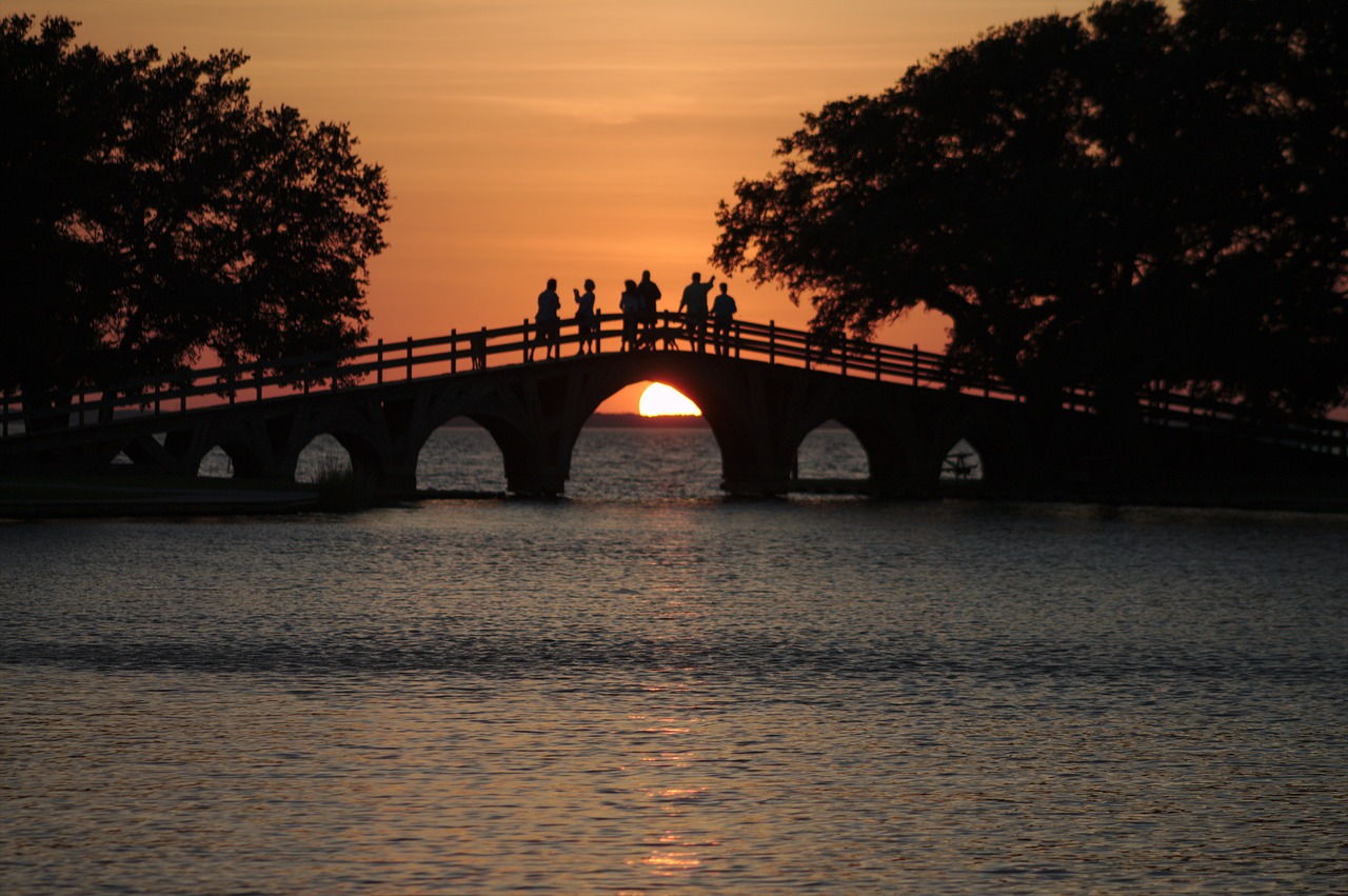 sunset park bridge free photo