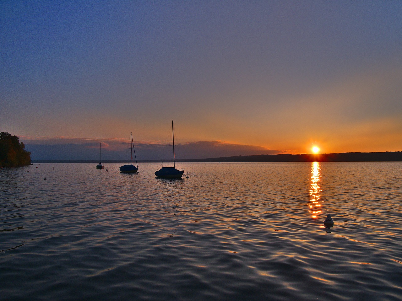 sunset lake boat free photo