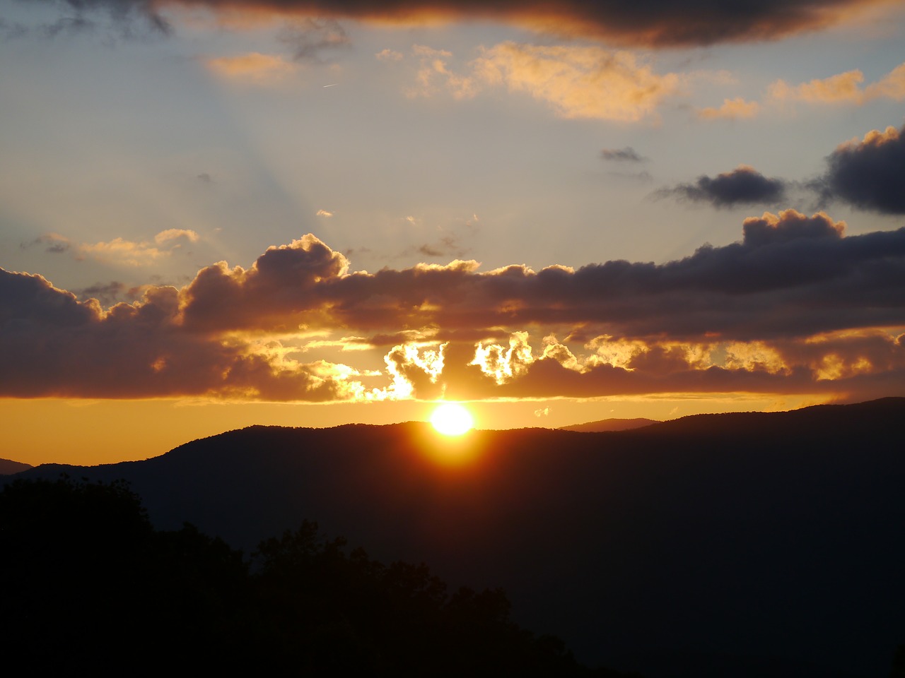 sunset sun clouds free photo