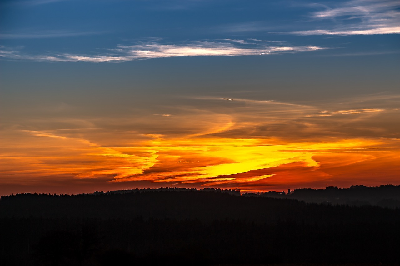 sunset setting sun evening sky free photo