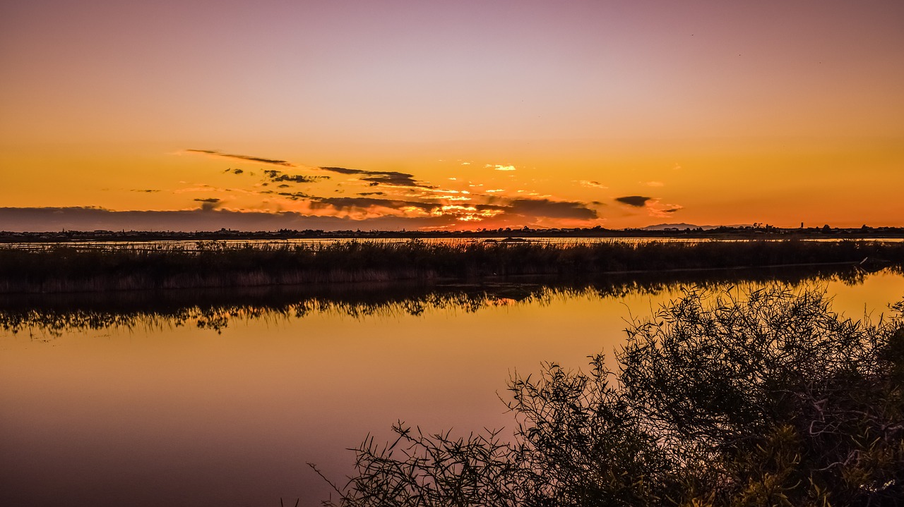 sunset seasonal lake lake free photo