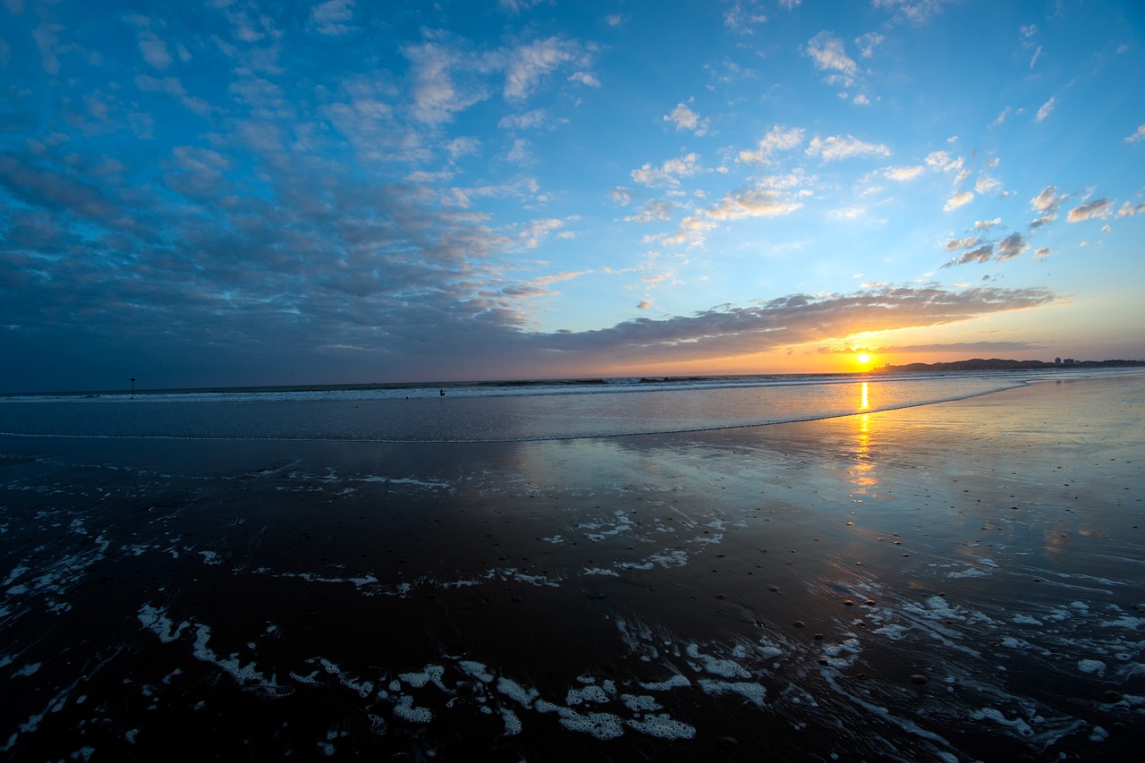 sunset beautiful ecuador ecuadorian sky free photo